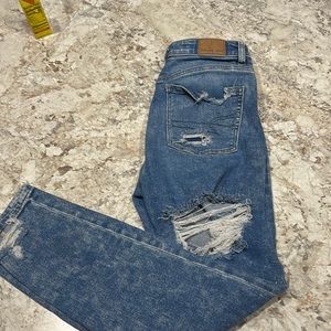 American Eagle Ripped mom jeans.